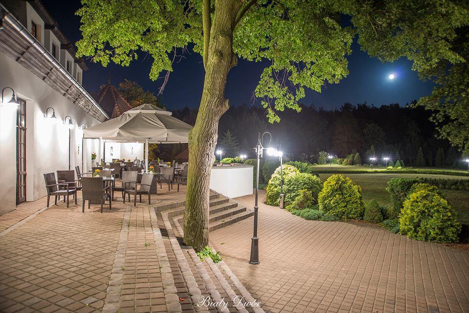 Bialy Dwor Bed & Breakfast Kwidzyn Ngoại thất bức ảnh