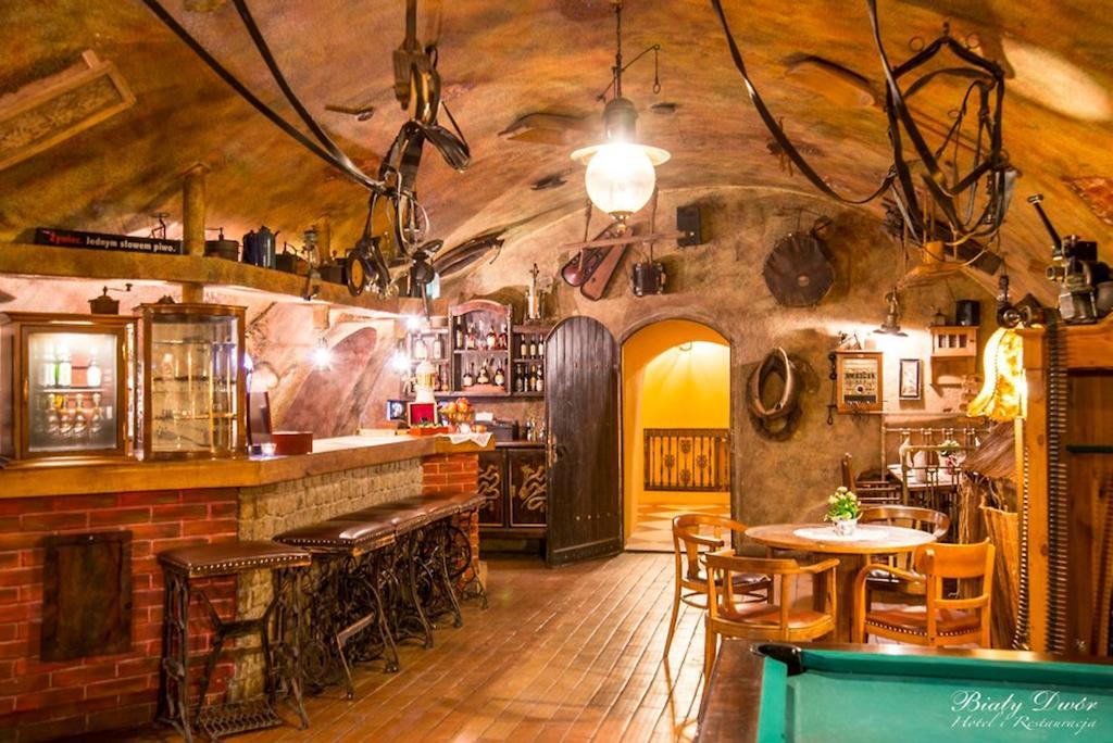 Bialy Dwor Bed & Breakfast Kwidzyn Ngoại thất bức ảnh