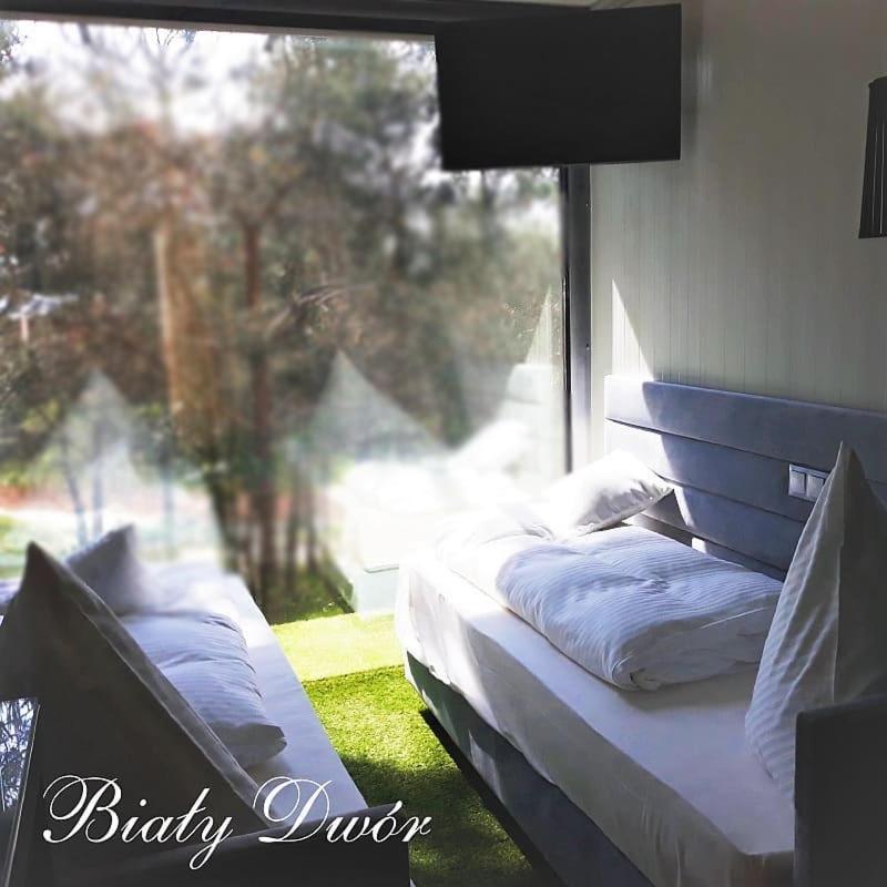 Bialy Dwor Bed & Breakfast Kwidzyn Ngoại thất bức ảnh